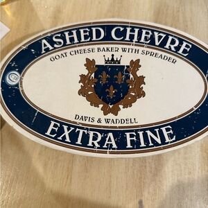 Davis & Waddell Artesa Goat Cheese Baker with Spreader. NWOT